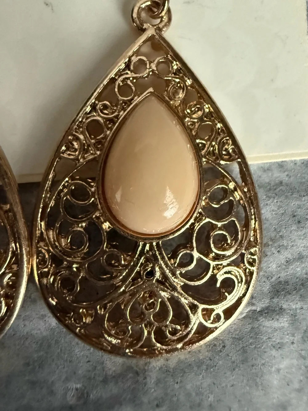 Dress Barn Gold Teardrop Filigree Earrings with Beige Stones